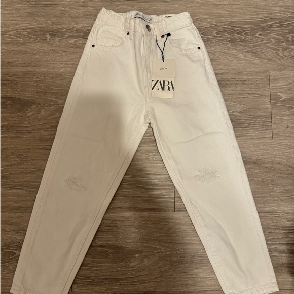 Zara Girls White Mom Jeans - Picture 1 of 1